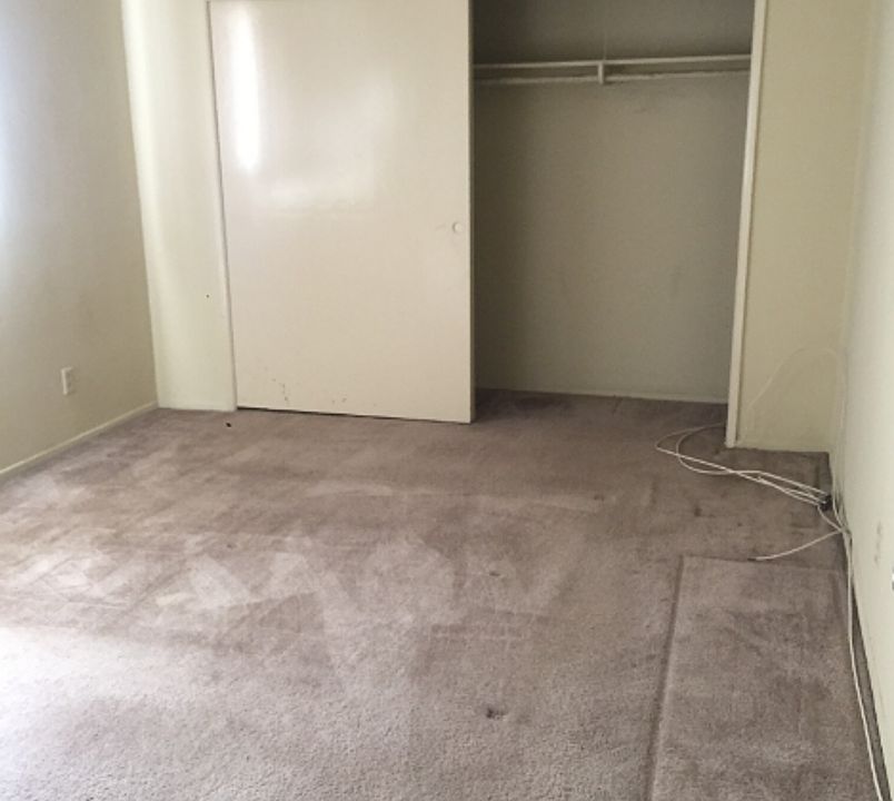 2nd image of 100 E Alhambra Rd #J