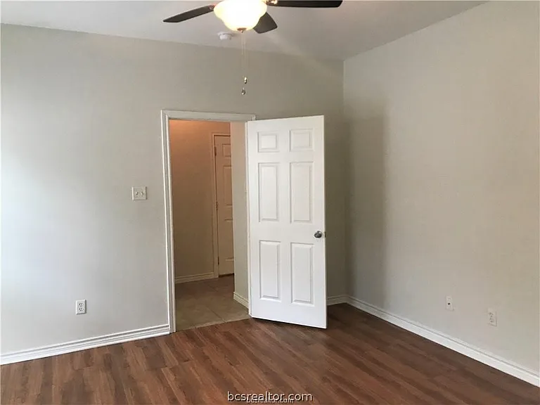 3754 Essen Loop — Photo 15