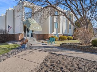 10750 Rockford Rd APT 313, Plymouth, MN 55442
