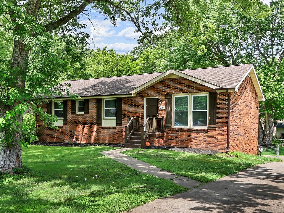 1st image of 210 Maplewood Dr