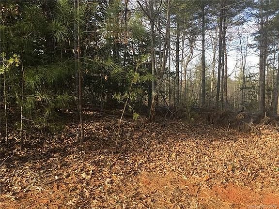 3rd image of 5566 Stillwater Dr