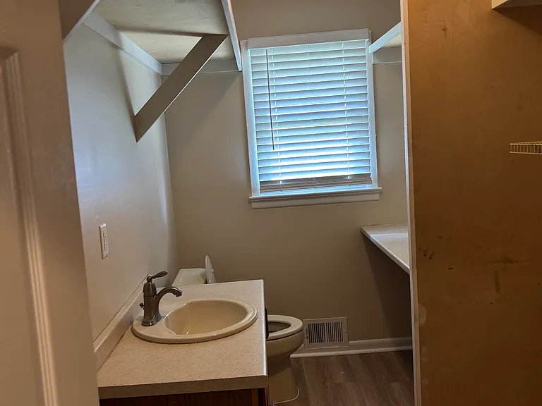2245 Edgar Rd — Photo 16
