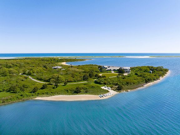 4th image of 61 Butlers Cove Rd