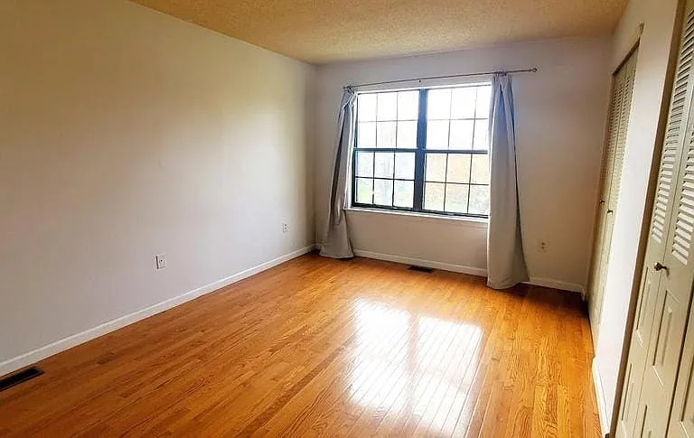 95 Oneill Ct — Photo 27
