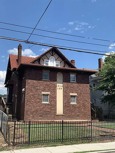 1514 Lee St E #D Photo 1