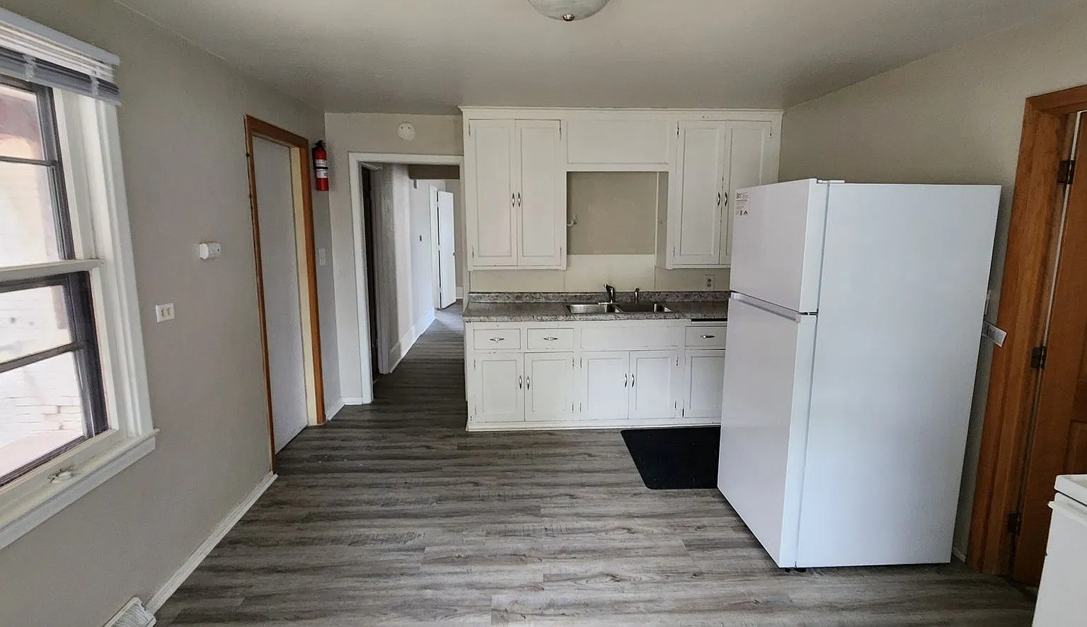 3 Bedroom House next to UW-L — Photo 2