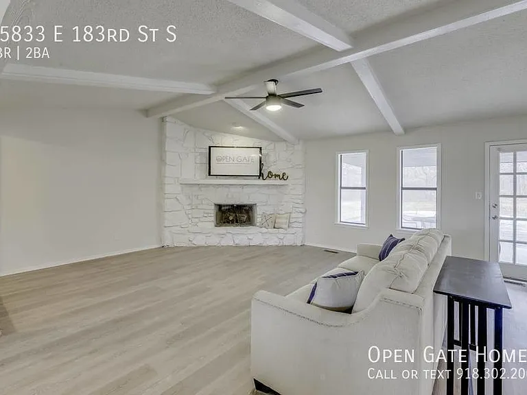 15833 E 183rd St S — Photo 6