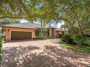 2031 SW 60th Ave, Plantation, FL 33317