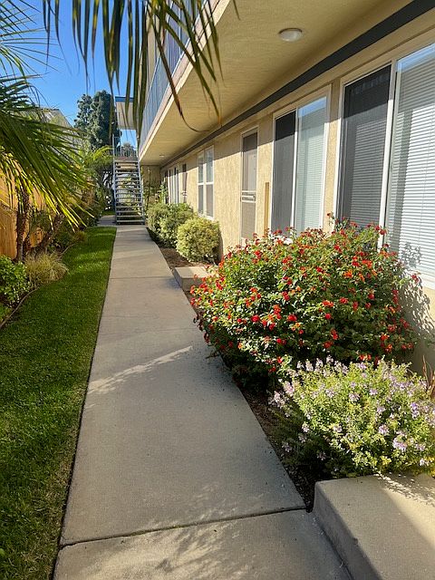 walkway from front to rear