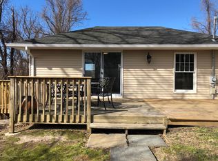 545 Cooper Rd, Red Bank, NJ 07701