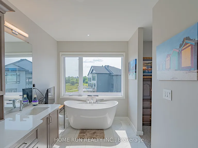 451 Longworth Ave — Photo 40