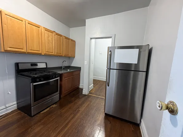 1417 Avenue K image 1 of 5