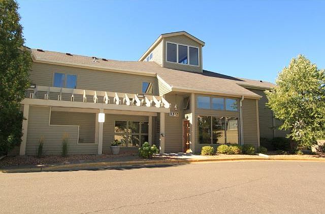 1st image of 1372 Carling Dr APT 307