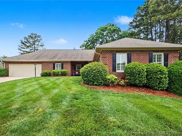 1004 Wentworth Ct, Sanford, NC 27330