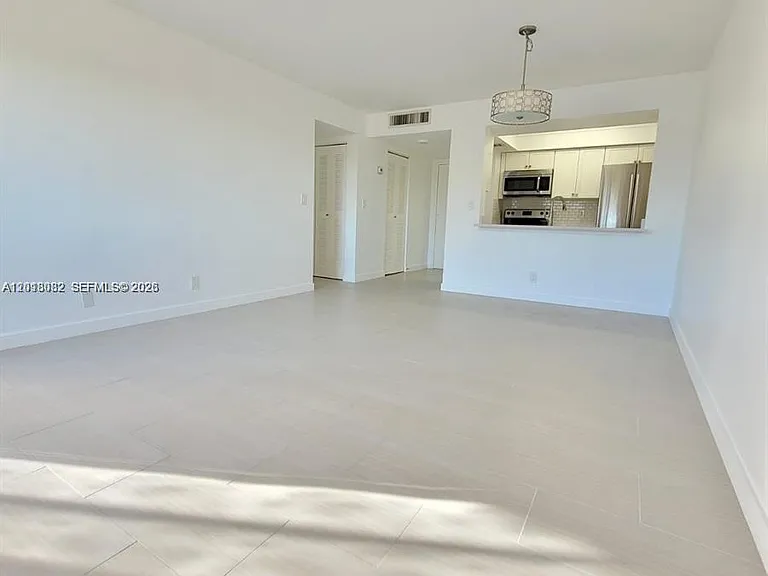 10001 W Atlantic Blvd #324 — Photo 7