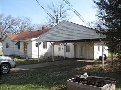 2nd image of 54728 Pear Rd