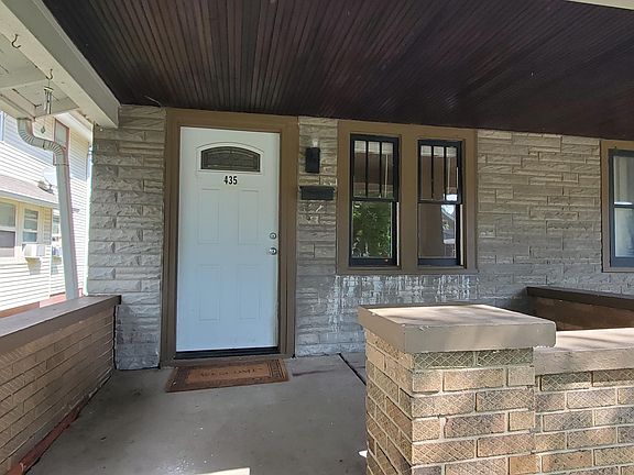 2nd image of 433 N Euclid Ave #435
