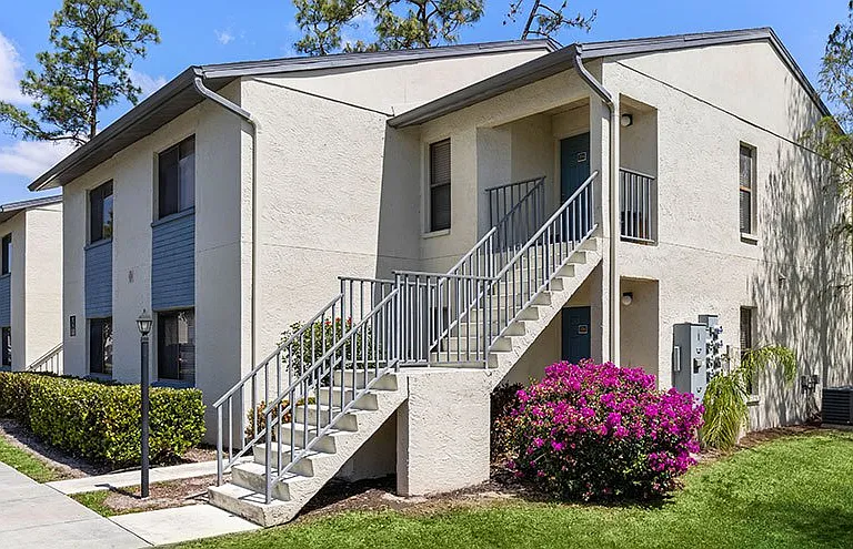 Gulfshore Apartment Homes — Photo 28