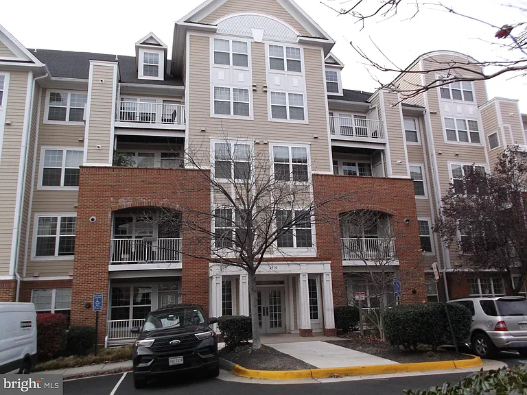 2710 Bellforest Ct #108 — Photo 50