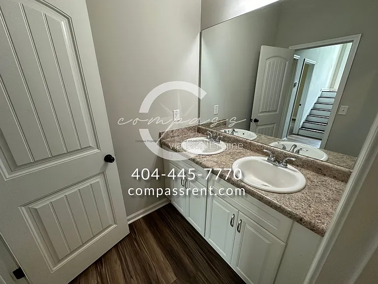 9465 Pebble Creek Ct — Photo 21