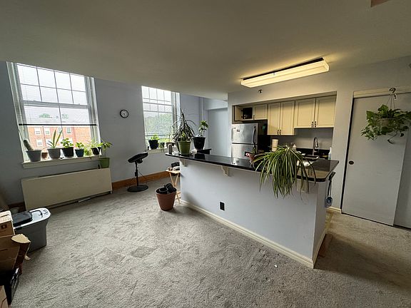 4th image of 1701 Crompond Rd #6313