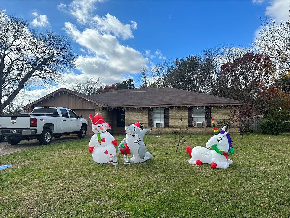 1st image of 2604 Fairmont Cir