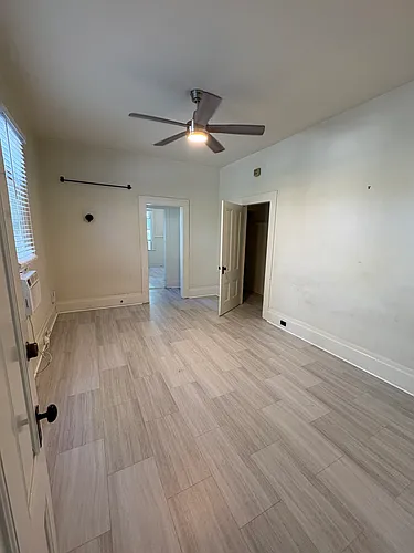 2707 I St Photo 1