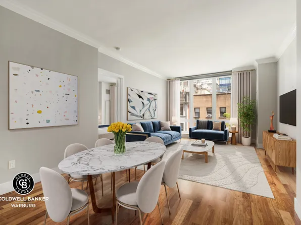 250 East 53rd Street image 2 of 8