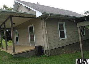 3rd image of 102 Falls Ave