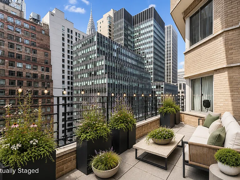 225 E 46th St #11E — Photo 1