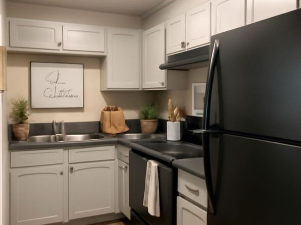 333 W 21st St N APT 332