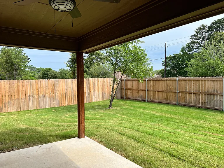 Cottage Park Circle — Photo 25
