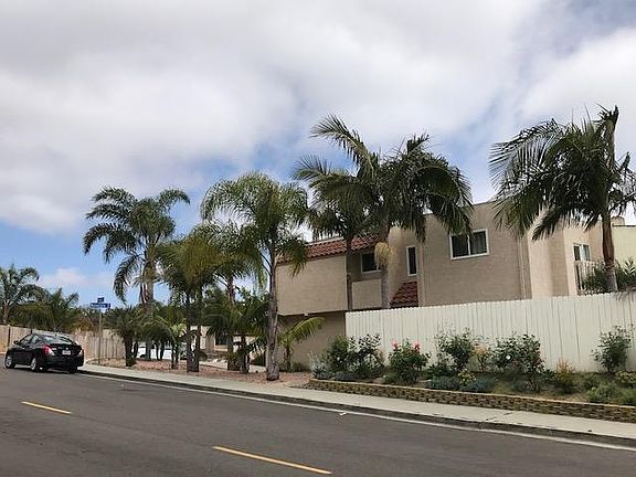 4th image of 805 Mola Vista Way