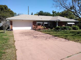 208 Poe Dr, Winter Haven, FL 33884