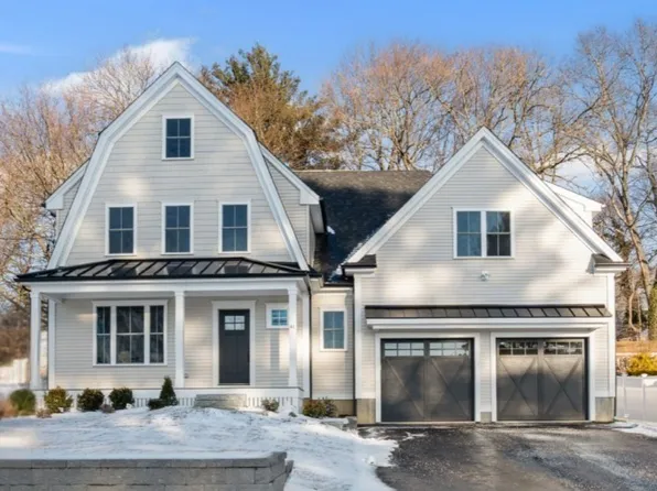 41 Charles St, Natick, MA 01760