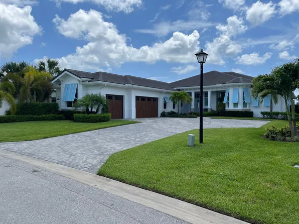 2381 Grand Harbor Reserve Sq, Vero Beach, FL 32967