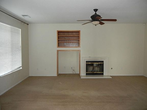 5th image of 1116 W Orange St