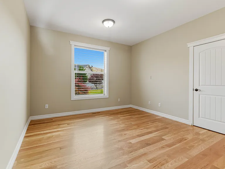 125 E Mountain Brook Ln — Photo 20