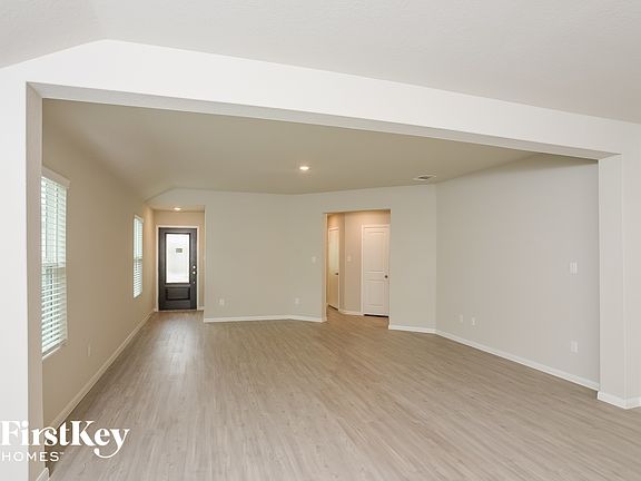 3rd image of 1810 Morse Way