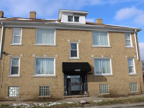 2nd image of 14353 E Canfield St