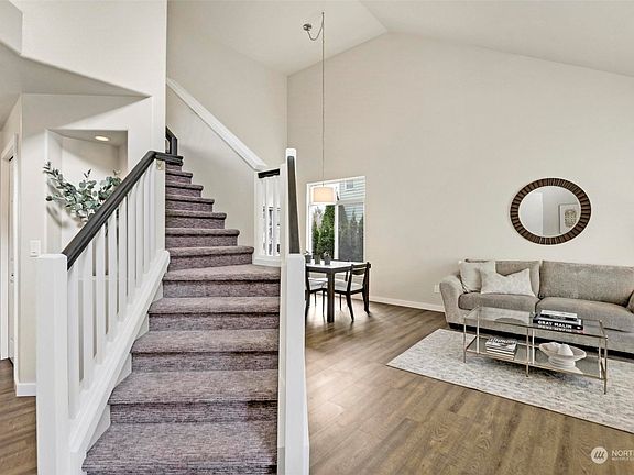 4th image of 13121 168th Street Ct E
