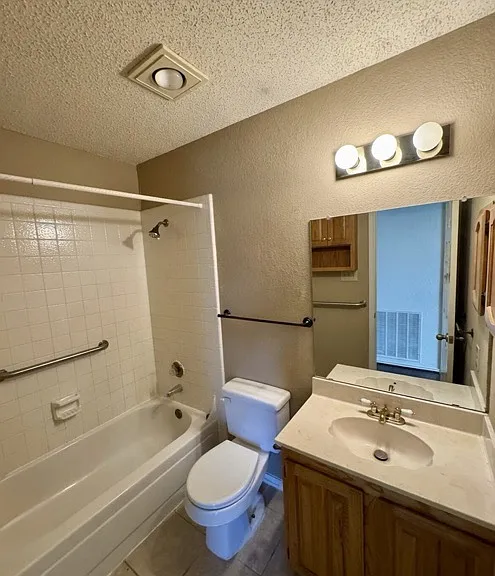 4410 San Mateo Ln — Photo 16