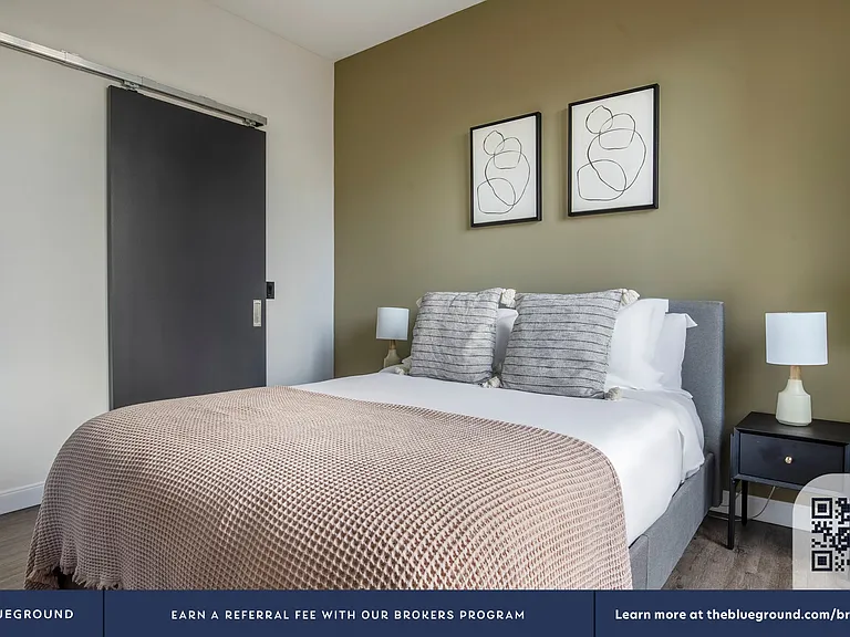 Queen Size Bed