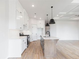 15228 Bedford Rd, Edmond, OK 73013