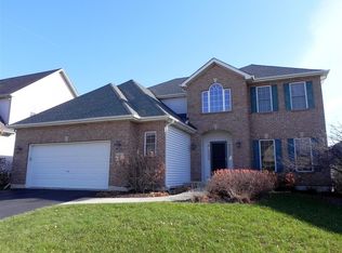 649 Carriage Way, South Elgin, IL 60177