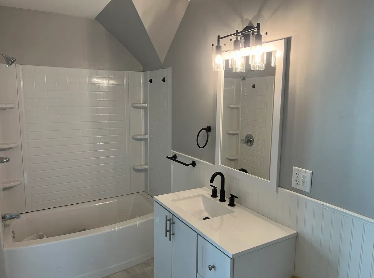 2 bed, 1000 sqft, $1,750 — Photo 4