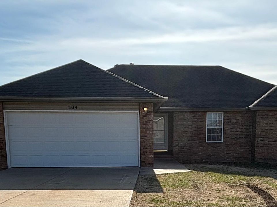 504 Truman Road Willard MO. 65781