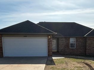 504 Truman Rd, Willard, MO 65781