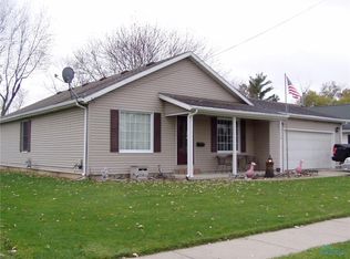 1110 Ayersville Ave, Defiance, OH 43512