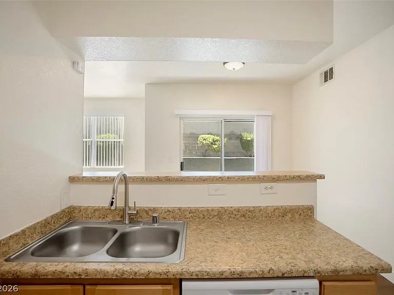 6955 N Durango Dr #1059 — Photo 10